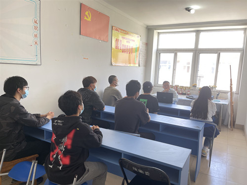 对新发展团员提出三点要求_副本.jpg 对新发展团员提出三点要求_副本.jpg