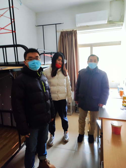 内容2.jpg 内容2.jpg
