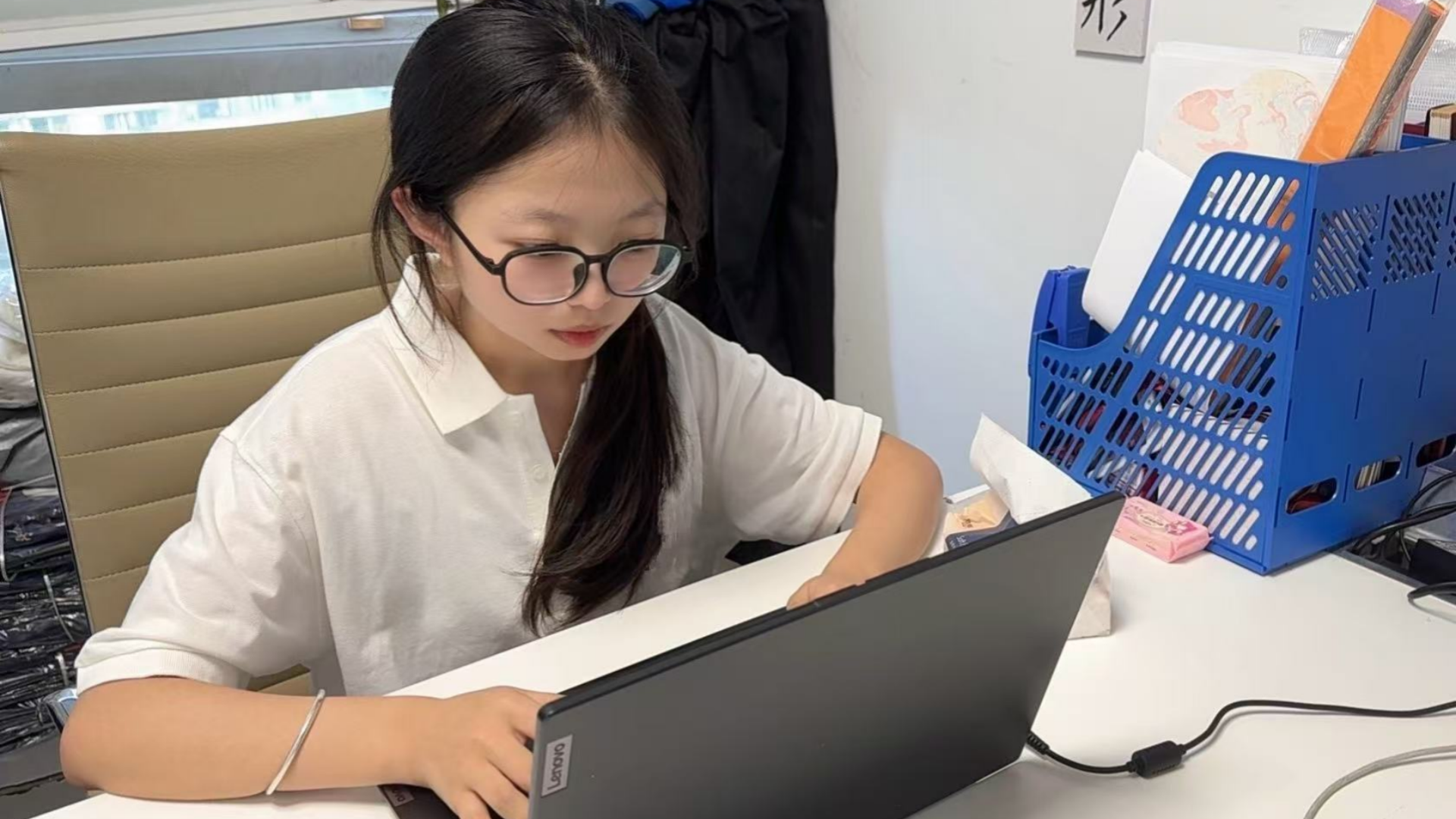 “经管之星”——国家励志奖学金获得者冯颖：追光有径，学志于行