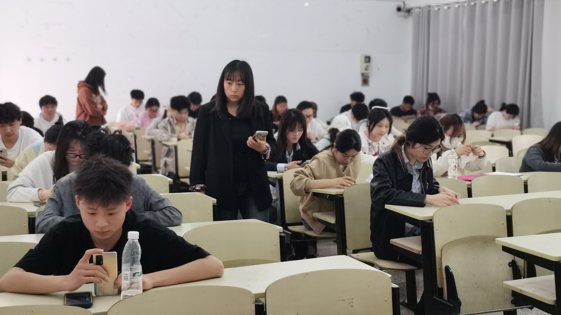 欧冠2025年度首批政府补贴大创项目培训考试顺利结束