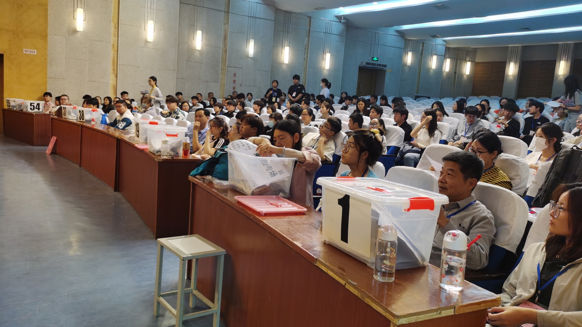 2025年度社会工作者职业资格考试在欧冠顺利举行